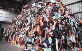 回收旧衣服一年赚200万这事是不是真的？