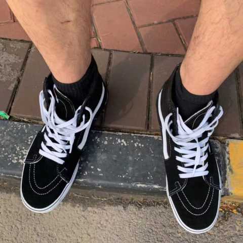 三招轻松鉴定一双vans的真假