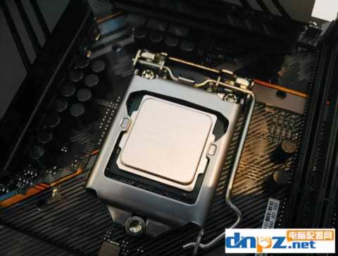 玩游戏的电脑配置怎么选配件？游戏主机cpu、显卡、内存如何搭配