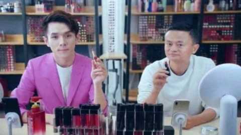 他一夜狂赚6个亿，与胡歌做邻居，李佳琦凭什么火？