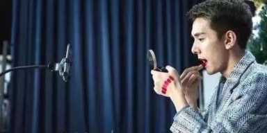 他一夜狂赚6个亿，与胡歌做邻居，李佳琦凭什么火？