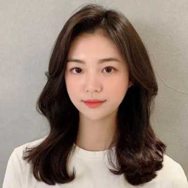 塌鼻子适合什么发型(塌鼻子适合什么发型女)