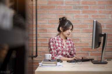 在家挣钱的活(找个在家挣钱的活)