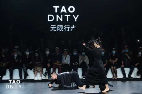 从性感尤物到农妇，从顶峰跌入低谷，阿朵消失的5年去了哪里？