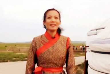 央视宝晓峰43岁仍未婚单身(新闻联播美女主播宝晓峰)插图23 《新闻联播》美女主播宝晓峰:43岁仍未婚单身,情系家乡内蒙古