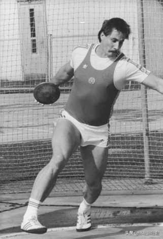 田径最难刷新的6大世界纪录：王军霞上榜 博尔特9秒58第三