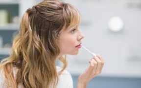 地摊拿货最便宜的网站（摆摊卖什么挣钱）