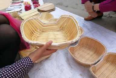 手工活加工怎样挣钱（在家里挣钱的12种方法）