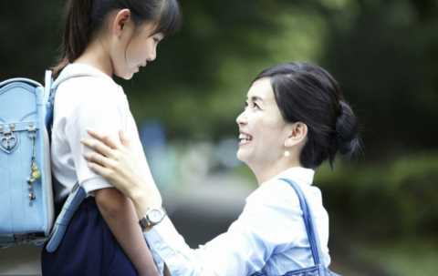 幼儿园家长群里热烈讨论娃有多调皮，来看看他们是怎么给娃沟通的