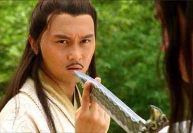 孔雀翎青龙主人是谁解析(孔雀翎青龙主人是谁-)