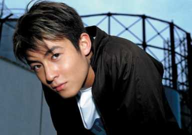 亚洲十帅投票评选官网（亚洲男神2018排行榜）