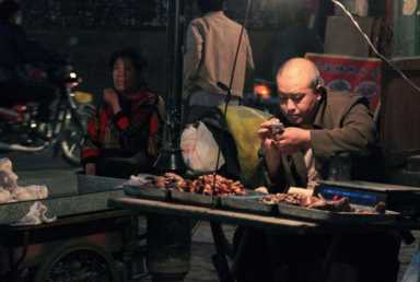 开店卖什么好投资小省事(开店卖什么好投资小利润大)插图1 没钱怎么做生意?4个低成本小生意,肯干就有钱赚,收入也很可观