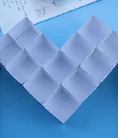 毕业季送班级同学礼物（送大学毕业生礼物清单）