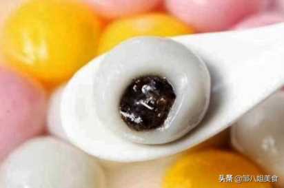 煮汤圆，沸水下锅还是凉水下锅？都不对，教你一招，个个不露馅