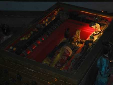 秦始皇陵到底有多可怕？专家：就算能活着走出来，也活不过2年