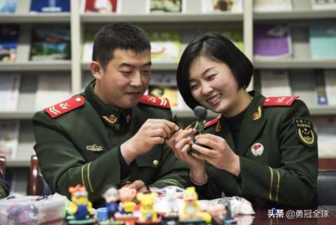 北京连长工资多少钱一个月(连长工资多少钱一个月)插图5 当军士(士官)有哪五条路可走,工资福利待遇与军官相差多少?