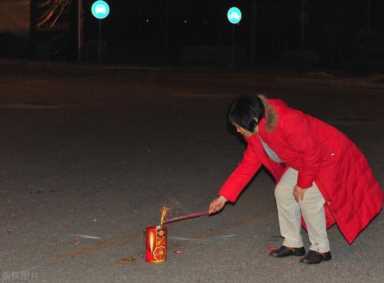 初五迎财神什么时间最好,初五迎财神具体时间