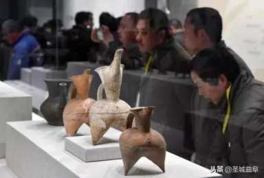 孔夫子搬家的下一句,孔夫子搬家的下一句谐音
