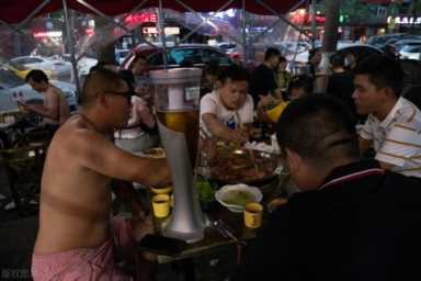 用100元摆地摊创业,18种最赚钱的地摊生意