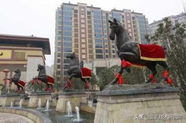 社区自动售水机赚钱吗？社区自动售水机大约多少钱一台