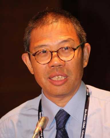 农夫山泉创始人成中国首富名字