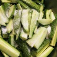 酱黄瓜的腌制方法,酱黄瓜的腌制方法的做法大全