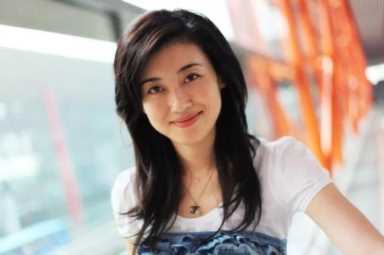 海峡两岸主持人李红,李红长得最漂亮了