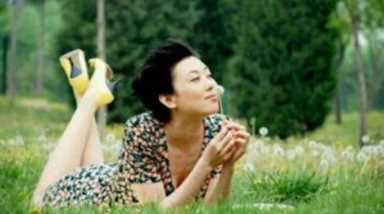 海峡两岸主持人李红,李红长得最漂亮了