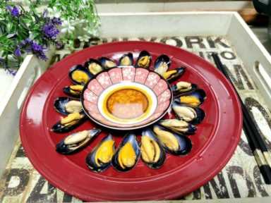 海虹放冰箱能放几天(海虹冰箱里放了两天还能吃吗)插图1 海虹放冰箱能放几天(海虹冰箱里放了两天还能吃吗)