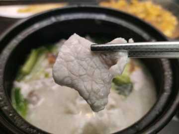 滑肉片汤的做法（滑肉片汤的做法窍门）