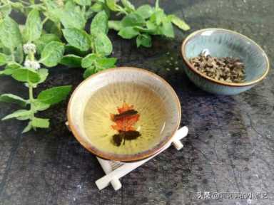薄荷叶泡水（薄荷叶泡水用开水还是温水）
