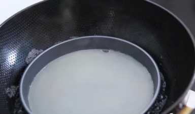 凉皮为什么做出来没有劲（酸辣爽口的凉粉做法）