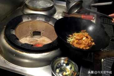 锅包肉用的什么淀粉（锅包肉用啥淀粉好）