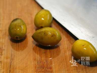 橄榄和什么煲汤最好（橄榄煲什么汤好喝）