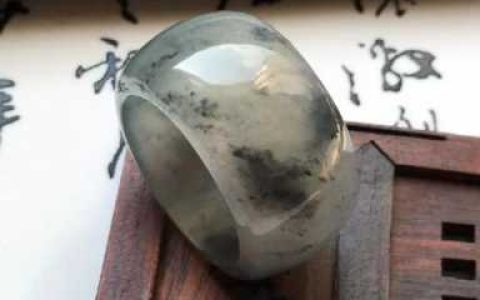 乌鸡种翡翠值钱吗（乌鸡种翡翠牌子价格）