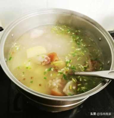 四川腊猪脚炖什么好吃（腊猪脚简单好吃的做法）