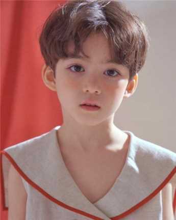 男生女相必富贵为什么（为什么男生女相大富大贵）