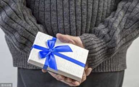 千里送鹅毛的故事是关于人际交往