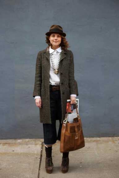 脸大戴什么帽子好看（脸大戴怎么选择帽子）