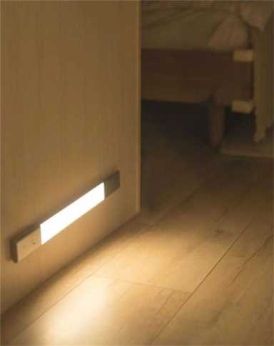 冷色暖色哪个不伤眼睛（冷色对眼睛好还是暖色）