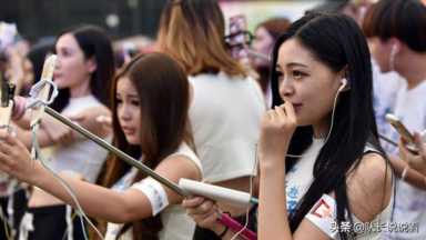 主播自我介绍文案(新人开直播的十大技巧)插图3 主播自我介绍文案(新人开直播的十大技巧)