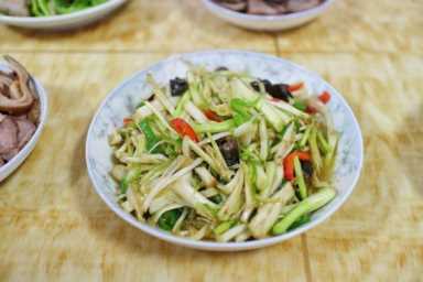 去饭店必点的20个菜（家庭会餐10个经典菜）