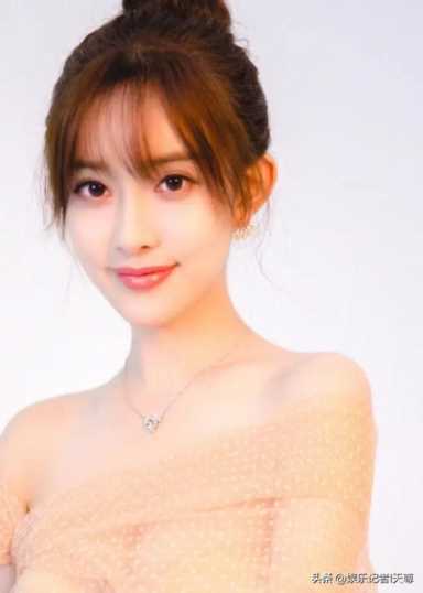 中国前100名漂亮女明星名字