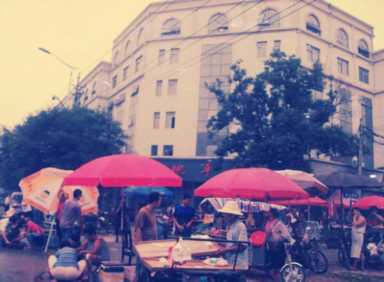 十个成功人士案例简短 创业小故事