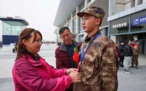 5年兵回来一共能拿多少钱（当兵回来有多少钱）