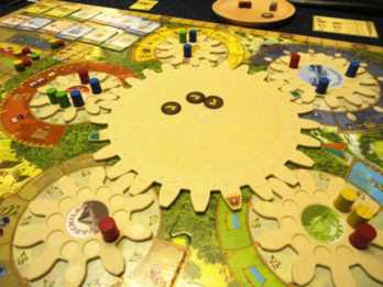 可玩性高且耐玩的桌游单人 可玩性高且耐玩的桌游