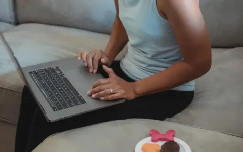 淘宝直播权益投放在哪里(如何在淘宝直播卖产品)