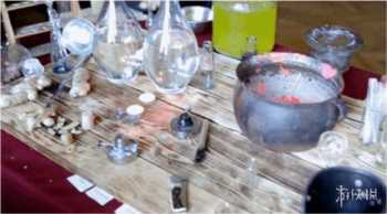 波兰猎魔人学校教人手刃妖怪 NPC真情演绎如置身游戏