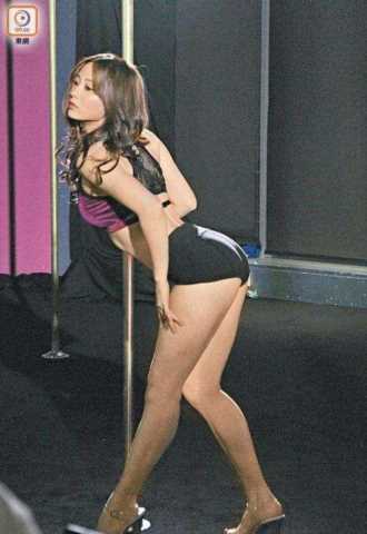 她独自闯荡香港，有干妈相助成为TVB小花旦