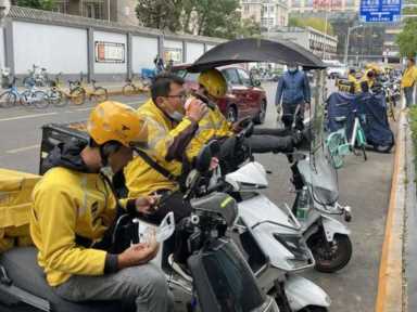 上海美团众包又现抢单外挂，骑士收入千差万别